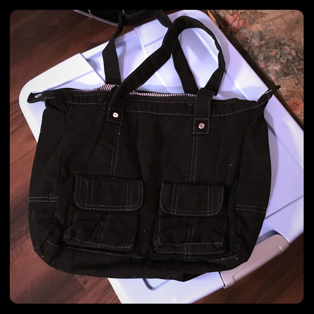 Thirty one casual cargo bag